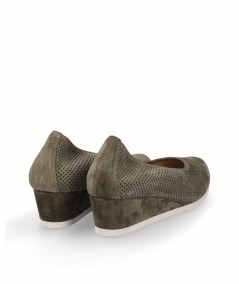 Wedge lounge shoe with removable sole, military green split leather