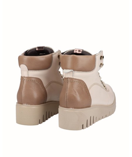 BOTIN PIEL CORDONES BEIG HIELO