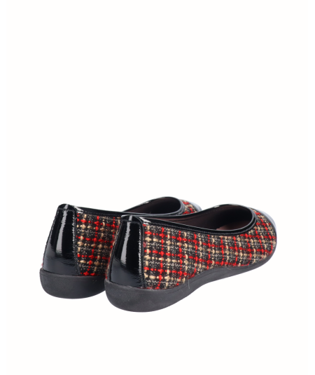Red flat ballerina