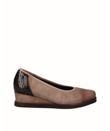 Zapato cuña  serraje taupe