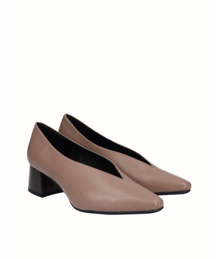 Taupe smooth leather high-heeled shoe
