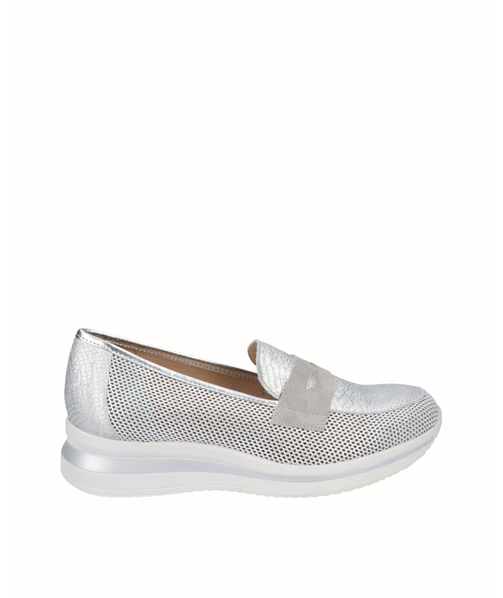 Silver mesh and leather sports moccasin shoe