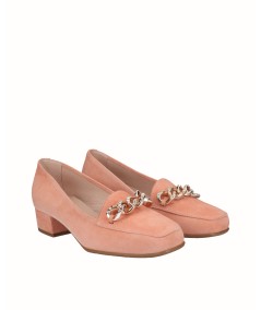 Pink suede leather moccasin heeled shoe