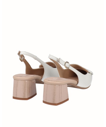 White leather slingback heeled lounge shoe