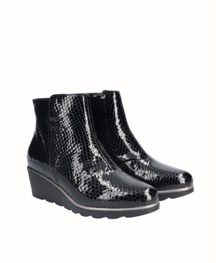 Black snake engraved patent leather wedge ankle boots