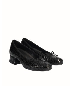 Black embossed leather heeled ballerina shoe