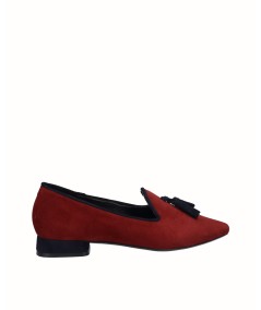 copy of Black and burgundy suede low heel shoe