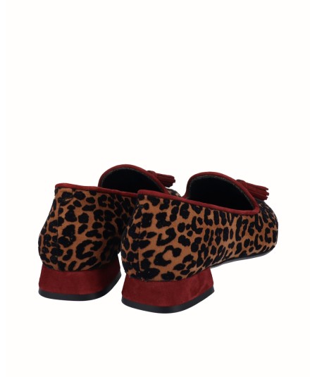 Zapato tacón bajo animal print leopardo