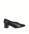 Black smooth leather heeled...