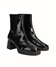 Black patent leather heeled ankle boot